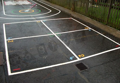 Photo of playground marking/equipment - Four x 4 Square Game | Nursery and Reception / School playground markings / Primary schools / Grids